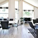 5 star holiday home in Gro enbrode * Großenbrode