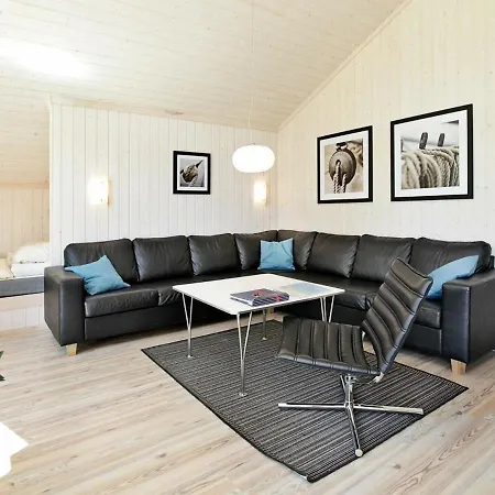 Holiday home 8 Person Holiday Home In Gro Enbrode