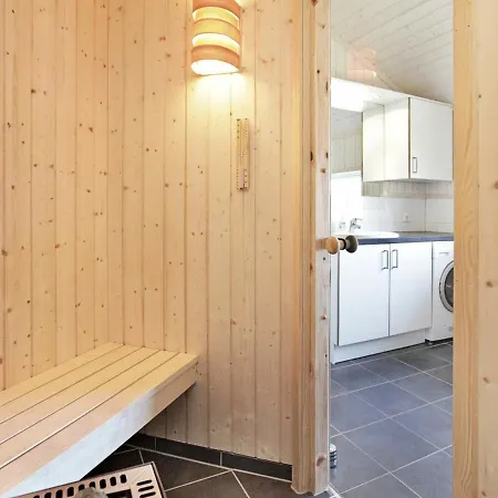 8 Person Holiday Home In Gro Enbrode * Grossenbrode