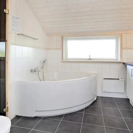 Holiday home 8 Person Holiday Home In Gro Enbrode