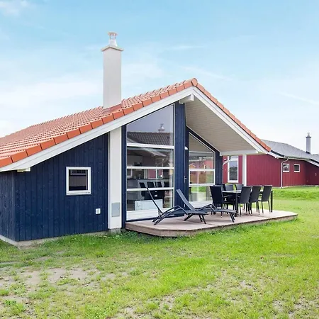 Holiday home 8 Person Holiday Home In Gro Enbrode *