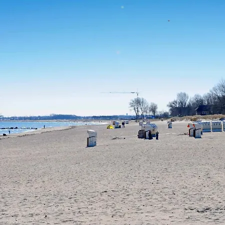 8 Person In * Großenbrode