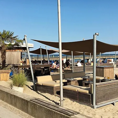 8 Person In * Großenbrode