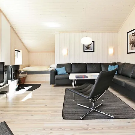 Holiday home 8 Person Holiday Home In Gro Enbrode *